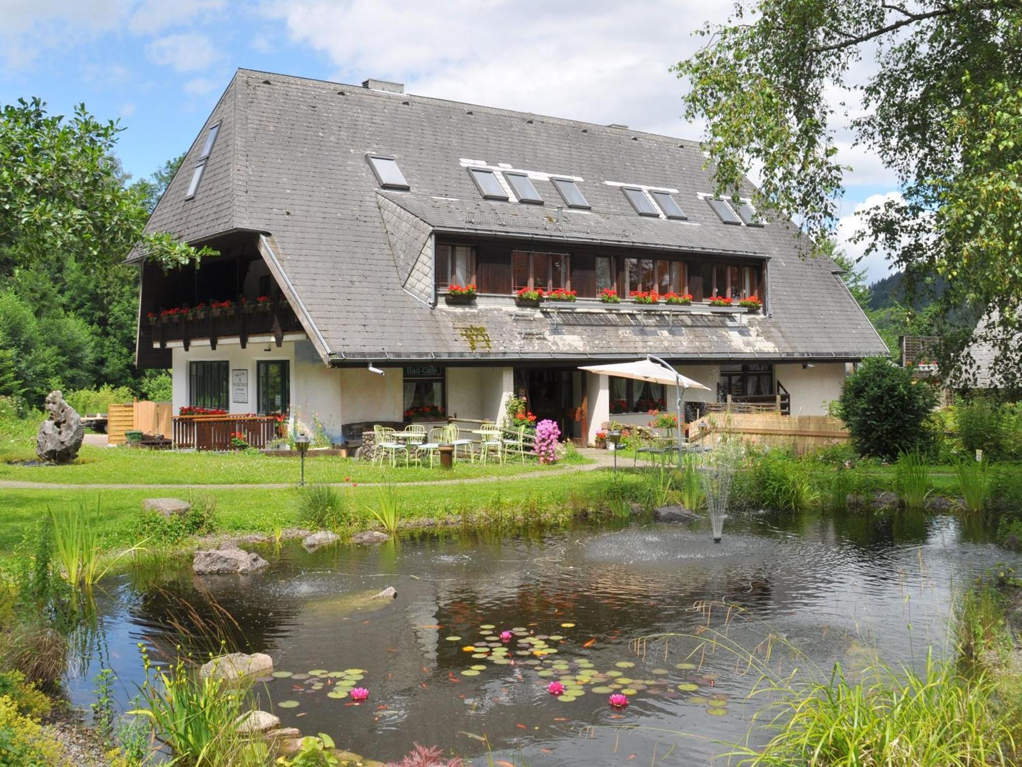 Hostel Waldblick 弗赖堡 外观 照片